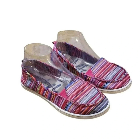 Aeropostale Pink Rainbow Striped Flat Canvas Shoes Size 7 - Picture 2 of 6